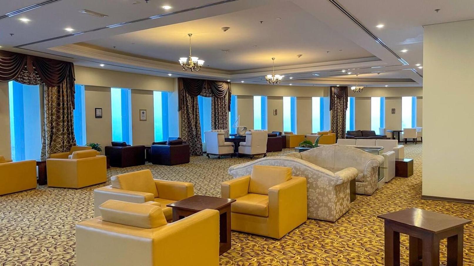 Sea & Palm View Elegant 1 Bedroom Apartment Dubai Bagian luar foto