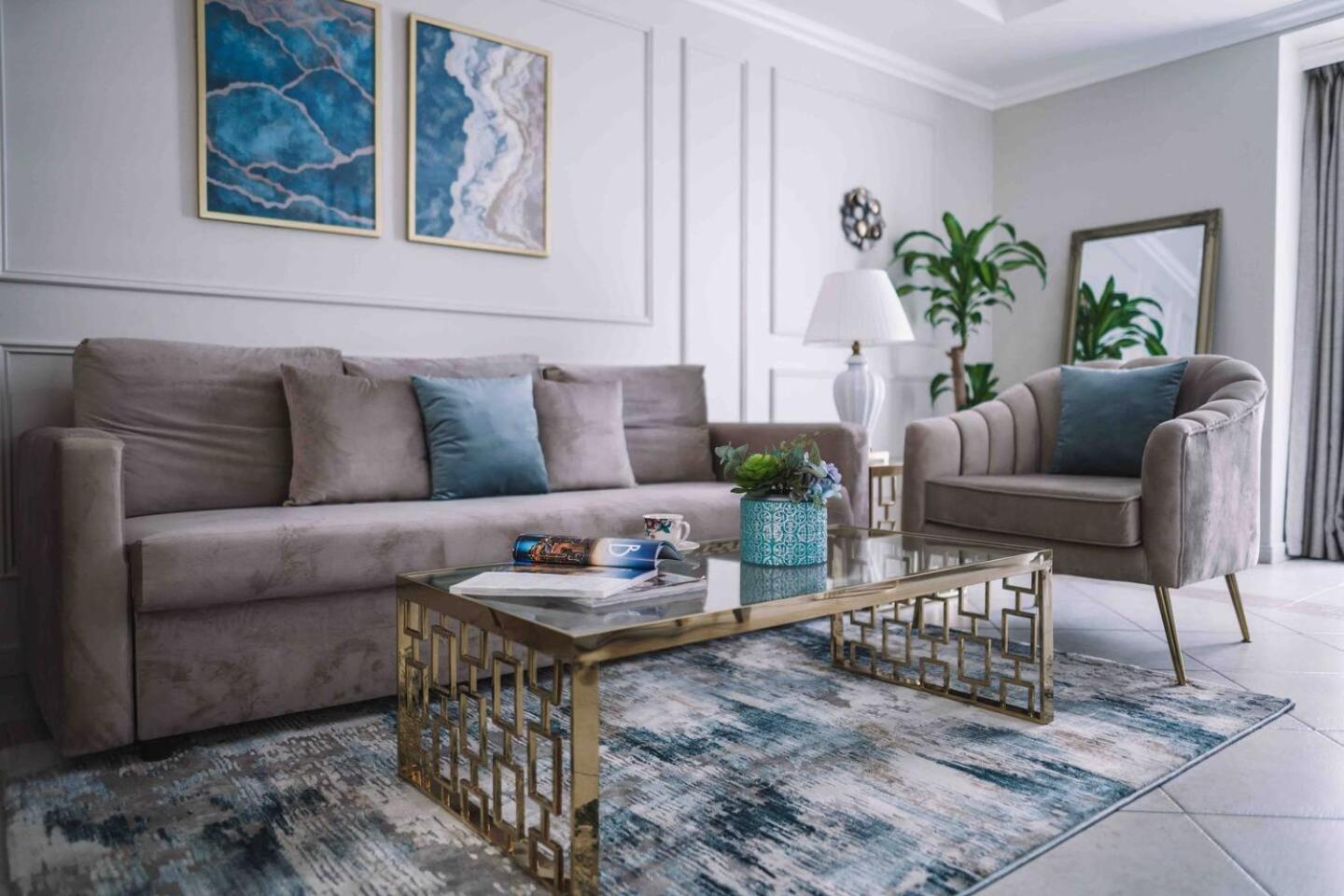 Sea & Palm View Elegant 1 Bedroom Apartment Dubai Bagian luar foto
