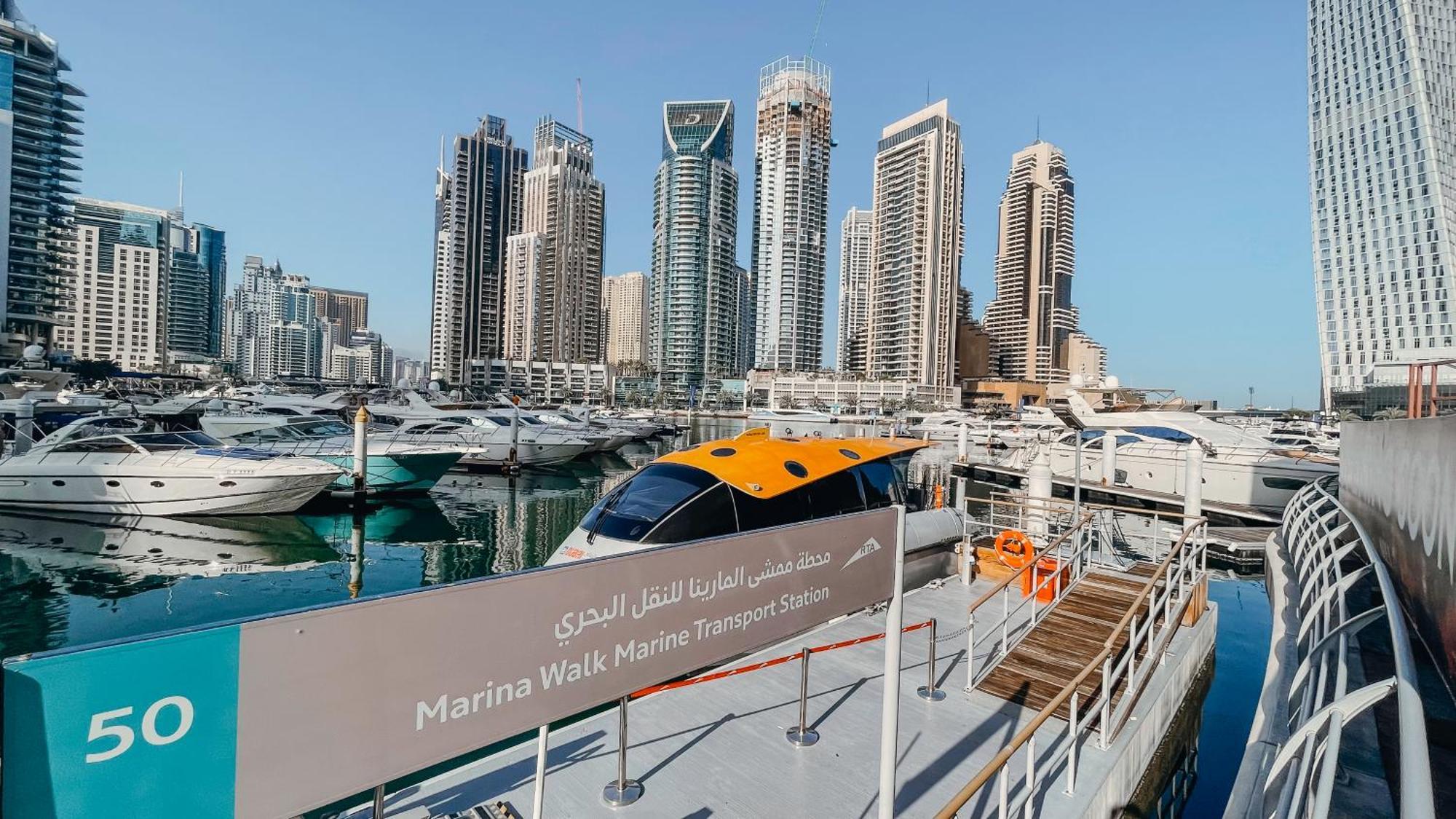 Sea & Palm View Elegant 1 Bedroom Apartment Dubai Bagian luar foto